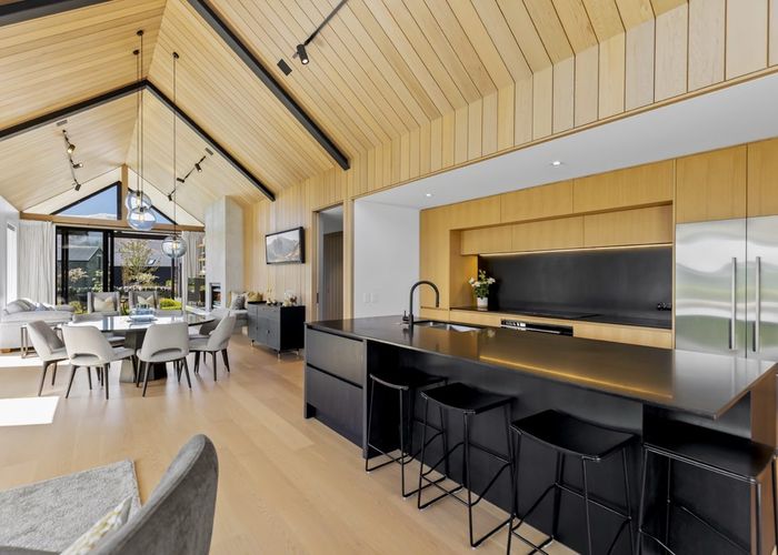  at 9 Harvest Lane, Arrowtown, Arrowtown