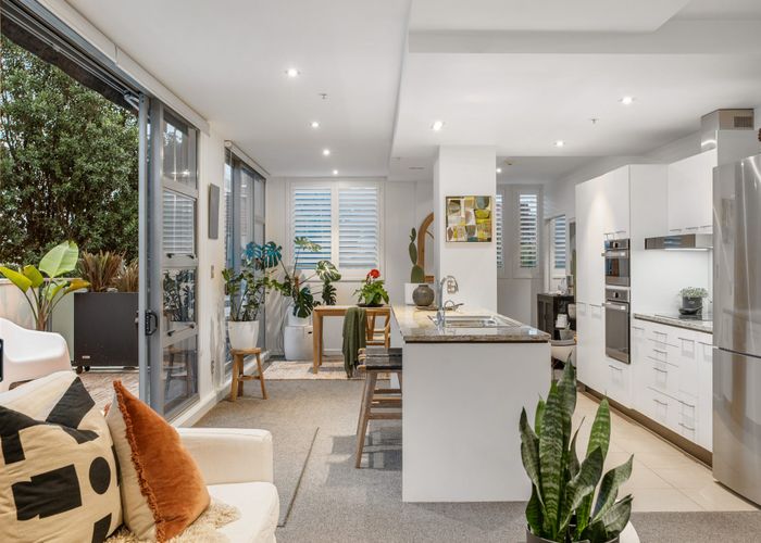  at 111/16 Huron Street, Takapuna, North Shore City, Auckland
