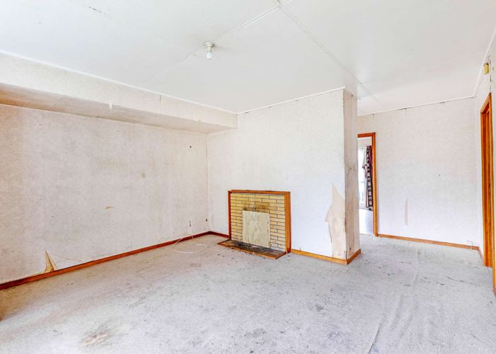  at 11 Hamilton Drive, Waiuku, Waiuku