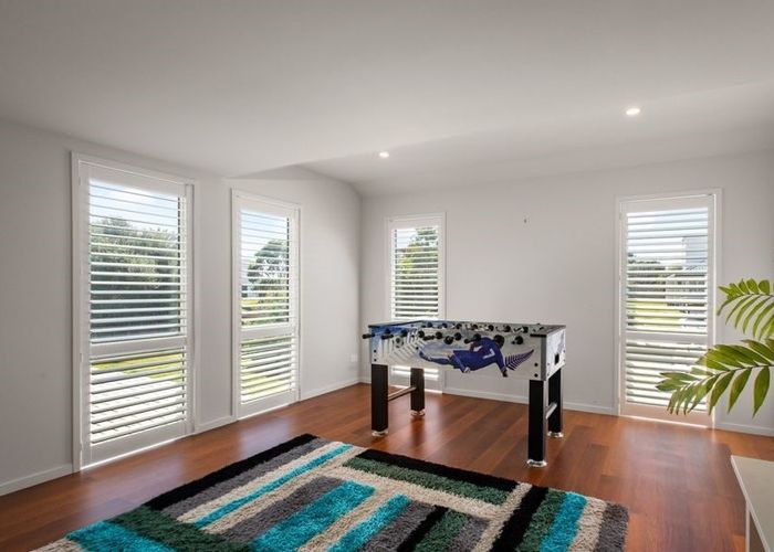  at 5 Wakanoi Place, Bowentown, Waihi Beach
