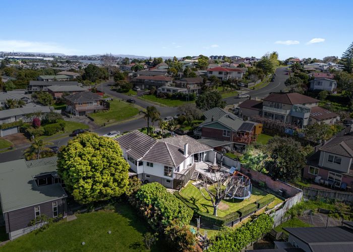  at 45 Riverhills Avenue, Pakuranga Heights, Auckland