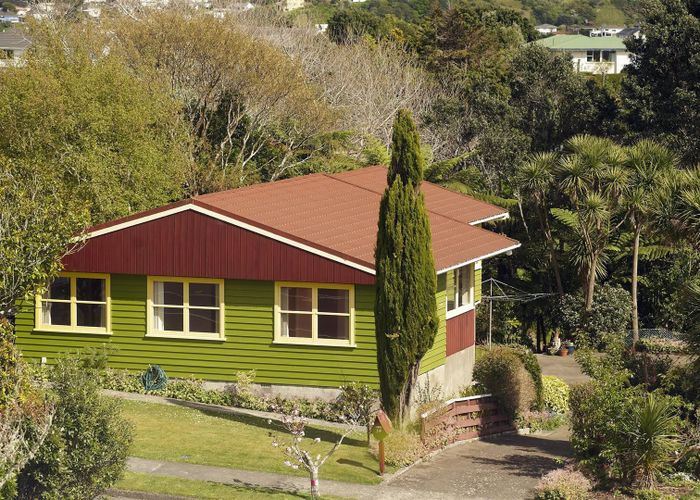  at 14 Woodman Drive, Tawa, Wellington