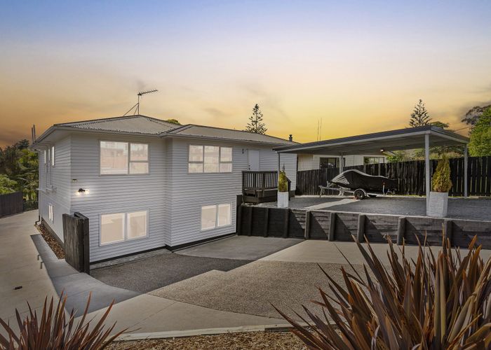  at 18 Grassmere Road, Henderson Valley, Waitakere City, Auckland
