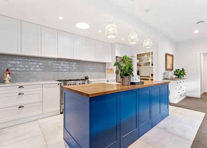  at 90 Arran Point Parade, Orewa, Orewa