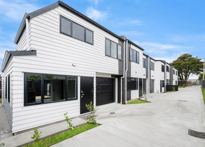  at 4/144 Russell Road, Manurewa, Manukau City, Auckland