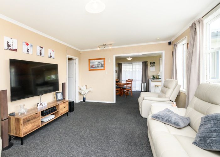  at 44 Monmouth Street, Feilding, Feilding