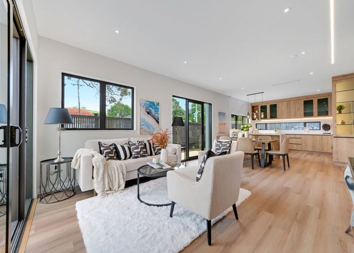  at 42d Church Road, Mangere Bridge, Manukau City, Auckland