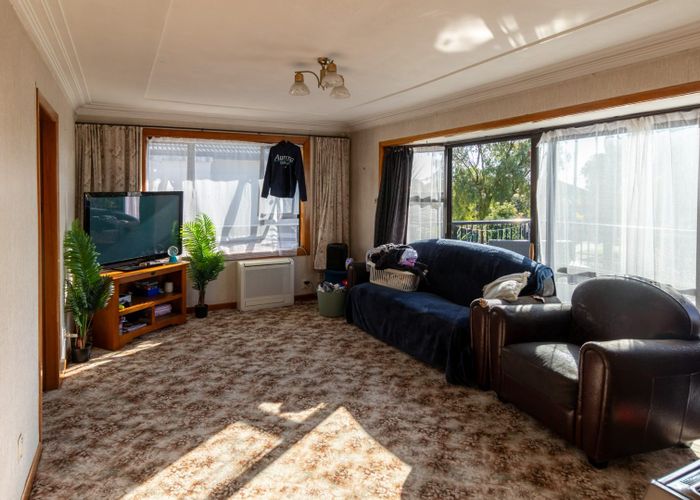  at 14 Kowhai Avenue, Hargest, Invercargill, Southland