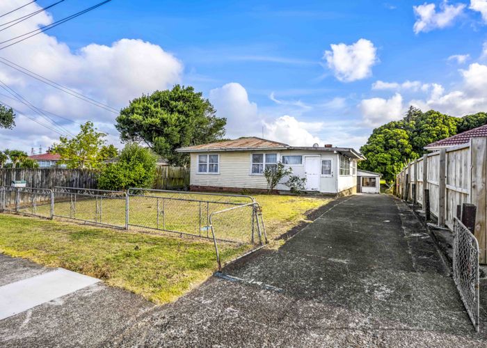  at 13 Julian Place, Otara, Manukau City, Auckland