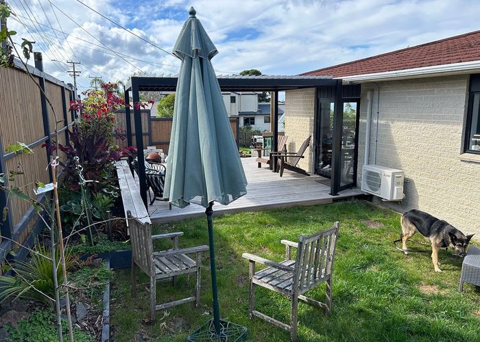  at 33 Deep Creek Road, Torbay, North Shore City, Auckland