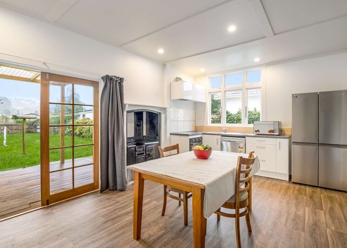  at 42 Seddon Street, Aramoho, Whanganui, Manawatu / Whanganui