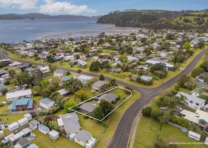  at 29 Oyster Drive, Cooks Beach, Whitianga