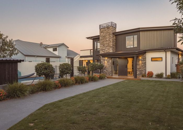 For sale 10 Stout Street, Waimairi Beach, Christchurch City, Canterbury homes.co.nz