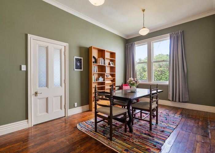  at 25 Sutherland Crescent, Melrose, Wellington, Wellington