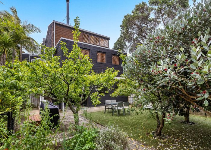  at 5/3 Swann Beach Road, Stanmore Bay, Rodney, Auckland