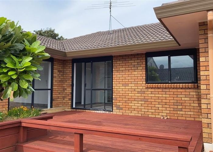  at 10 Orangewood Drive, Northpark, Manukau City, Auckland