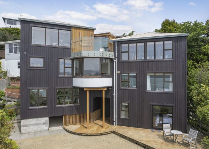  at 38 Napier Street, Karaka Bays, Wellington