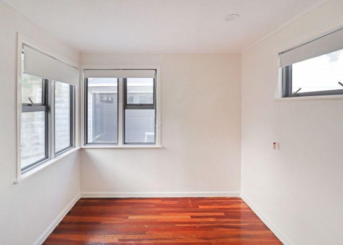  at 8 Kenmore Street, Newlands, Wellington, Wellington