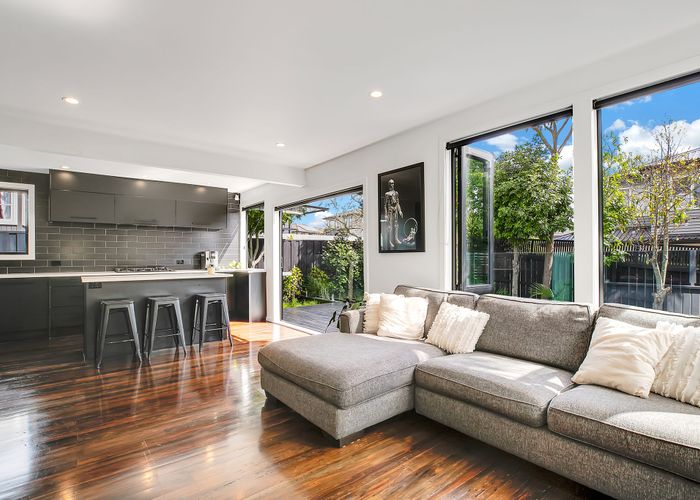  at 3 Tutuki Street, Waterview, Auckland