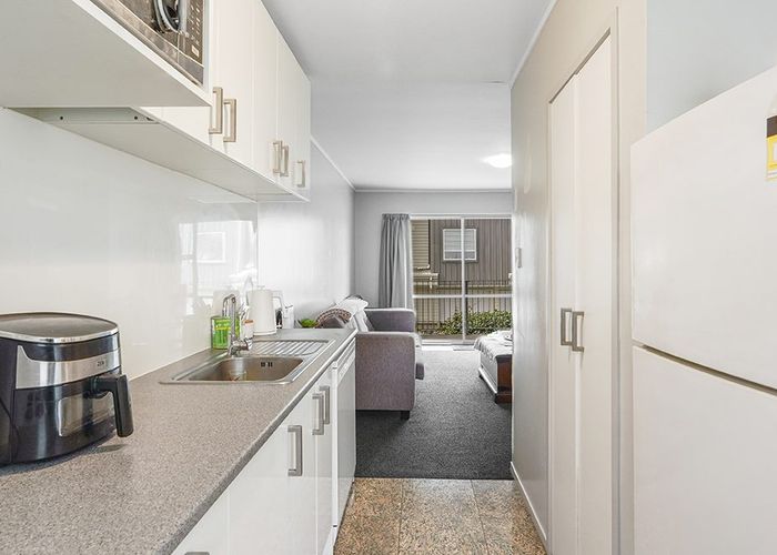  at 4/46 May Street, Hamilton East, Hamilton, Waikato