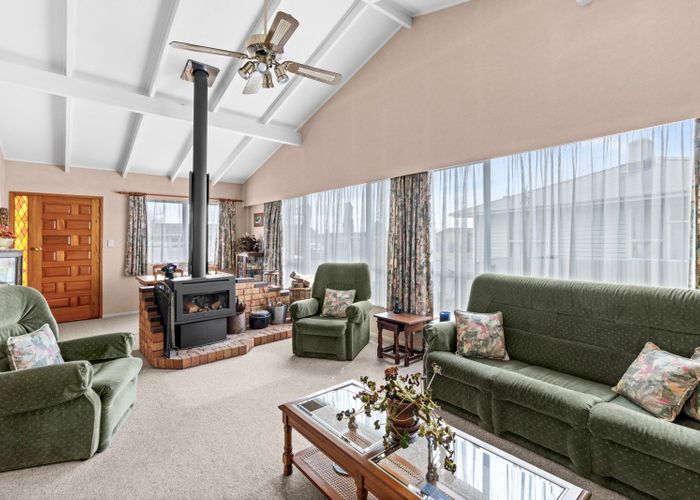  at 35 Lyttelton Crescent, Tamatea, Napier, Hawke's Bay