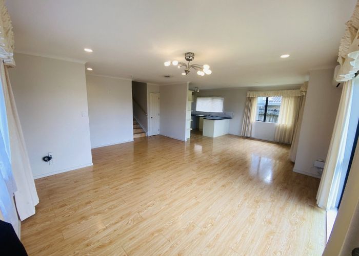  at 3 Shah Place, Glen Eden, Waitakere City, Auckland