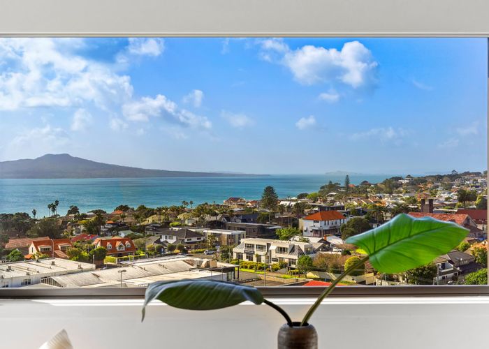  at 9-17 Byron Avenue, Takapuna, North Shore City, Auckland