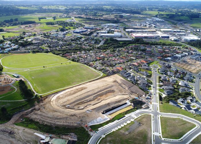  at 10 Baumea Rise, Massey, Auckland