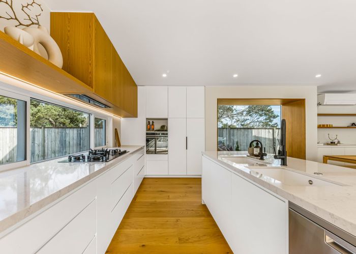  at 2A Hawea Road, Point Chevalier, Auckland City, Auckland