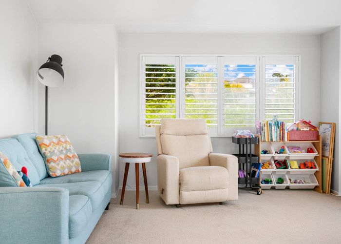  at 2 Durbin Court, Greenhithe, North Shore City, Auckland