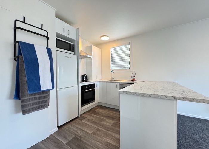  at 2/140 Breaker Bay Road , Seatoun Bays, Wellington, Wellington