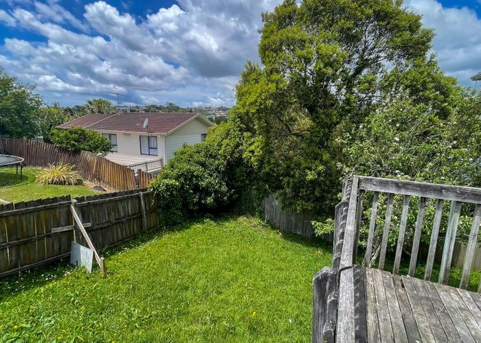  at 34 Chislehurst Street, Henderson, Auckland