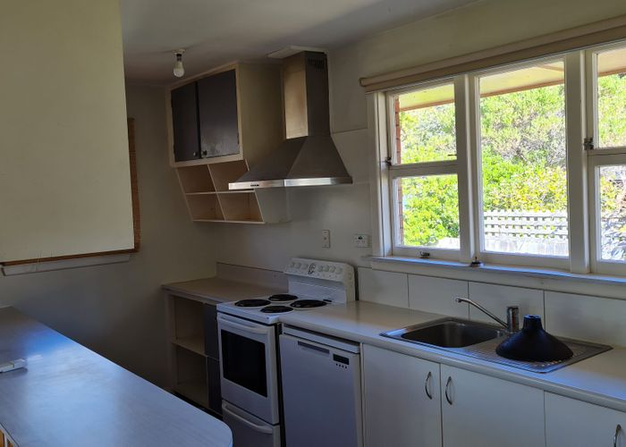  at 9 Stoke Street, Sumner, Christchurch