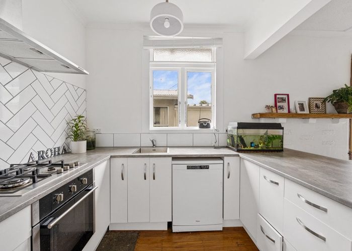  at 1/412 Gloucester Street, Taradale, Napier, Hawke's Bay