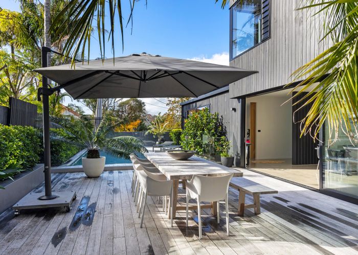  at 9 Roxy Terrace, Glendowie, Auckland