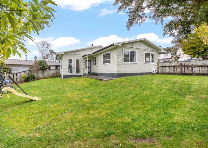  at 5 Edelweiss Grove, Timberlea, Upper Hutt