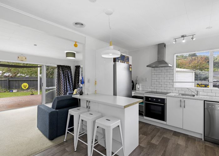  at 1/4 Beryl Grove, Birchville, Upper Hutt, Wellington