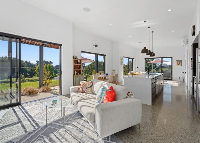  at 9 Kristin Place, Manakau, Horowhenua, Manawatu / Whanganui