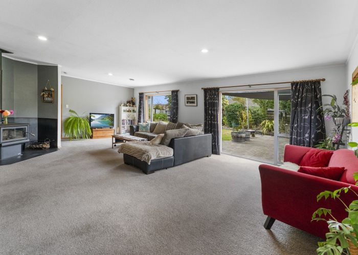  at 16 Malthouse Crescent, Brightwater