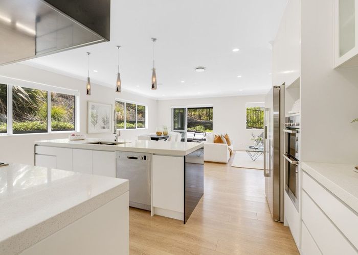  at 35 Remuremu Street, Long Bay, Auckland