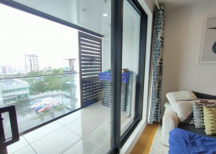  at 405/9 Madeira Lane, Grafton, Auckland