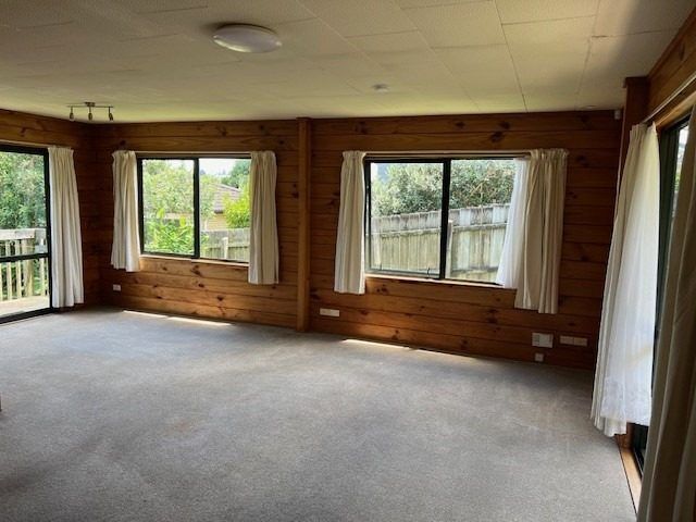  at 48A Blakeborough Drive, Forrest Hill, North Shore City, Auckland