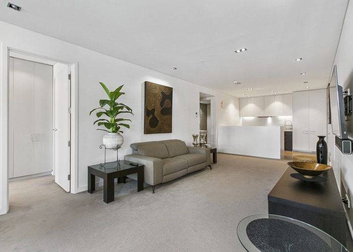  at 1617/26 Albert Street, City Centre, Auckland City, Auckland