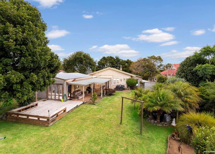  at 7 View Road, Waiuku, Franklin, Auckland