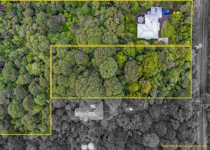  at 743 Scenic Drive, Henderson Valley, Auckland