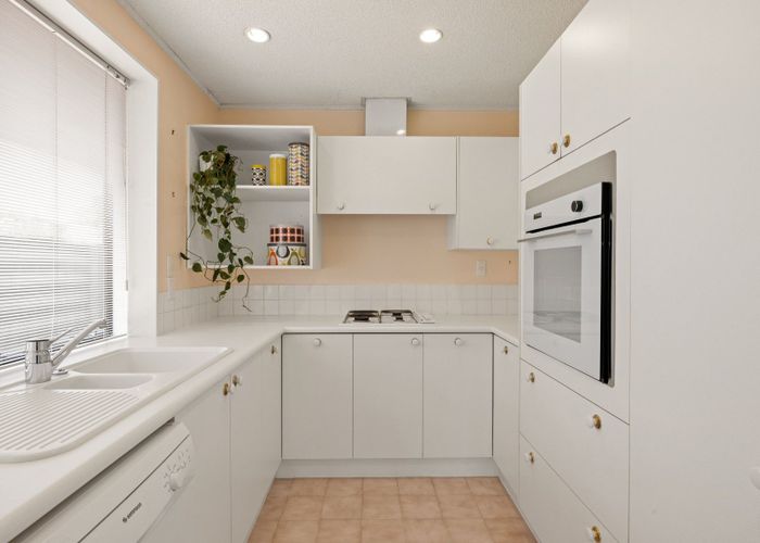  at 21 Bains Avenue, Hamilton East, Hamilton, Waikato