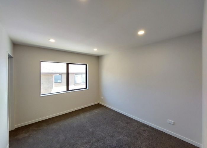  at 15 Mcquoids Road, Flat Bush, Manukau City, Auckland