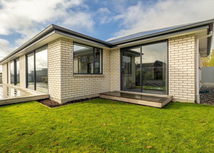  at 79 Severn Street, Clifton, Invercargill