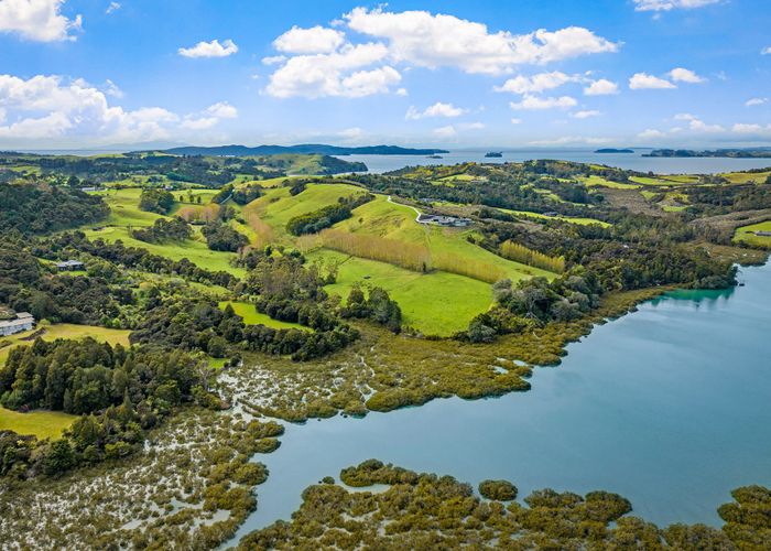  at 2/399 Whitmore Road, Tawharanui Peninsula, Rodney, Auckland