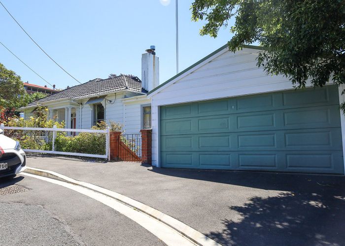  at 17 Littlebourne Road, Roslyn, Dunedin
